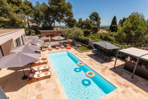 La Villa Monarque